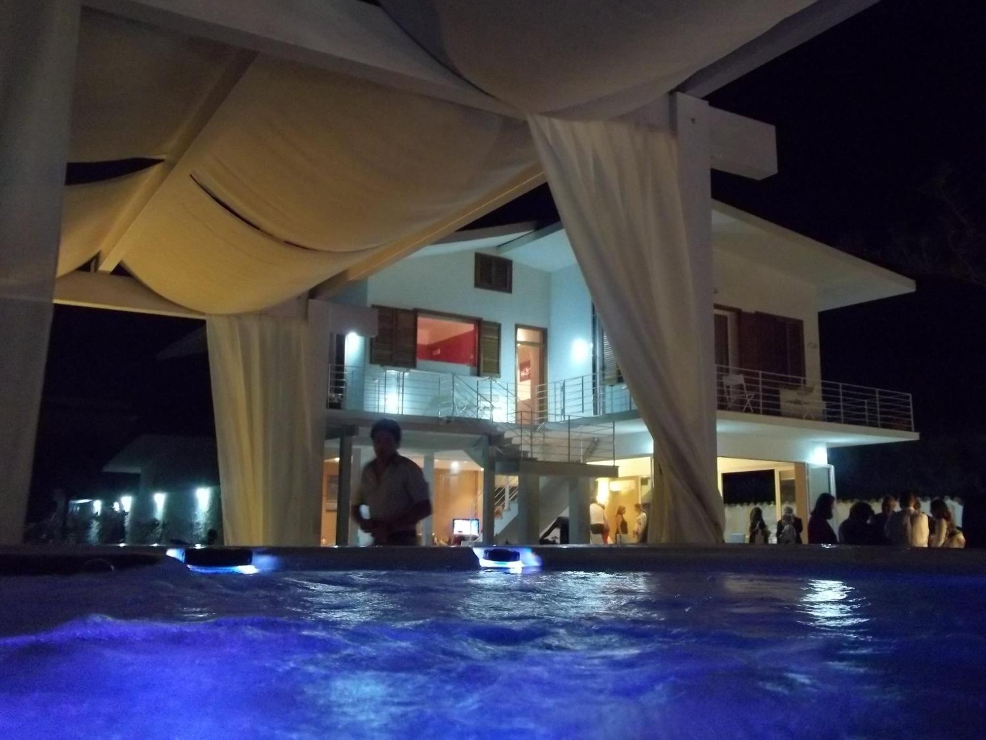 Bed & Breakfast Suitebeach And 3*